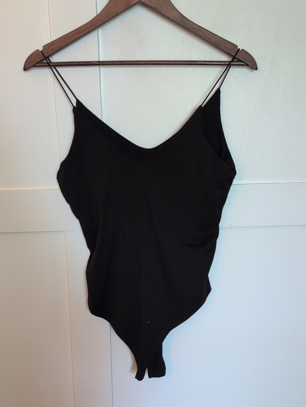 gaze Black V-Neck Spaghetti-Strap Bodysuit
